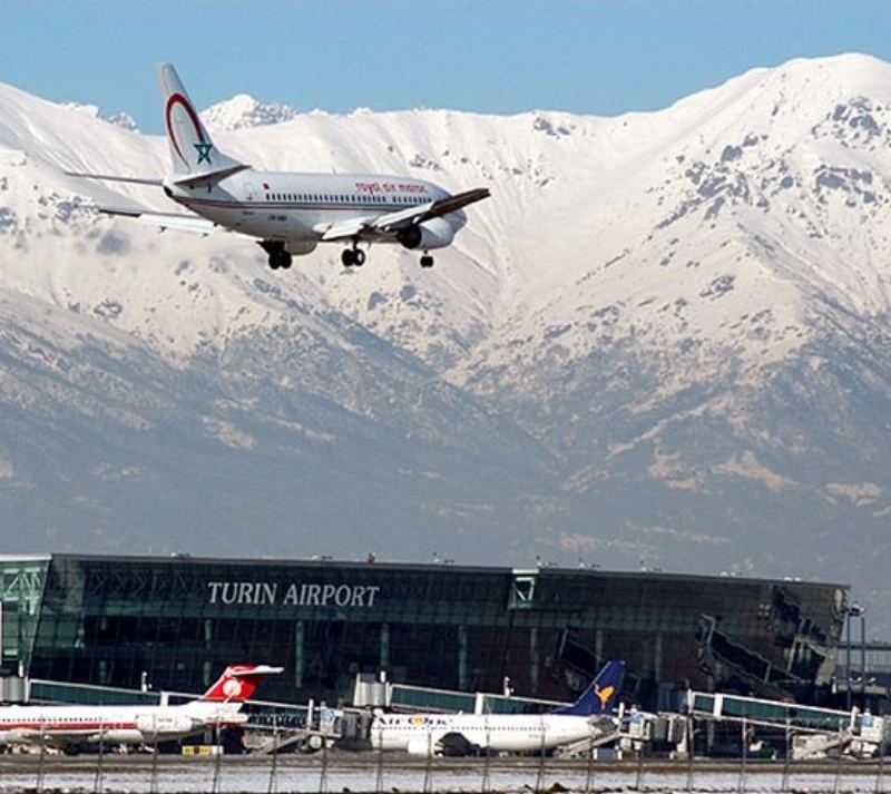 Taxi / Private Transfer Turin Caselle (TRN) to Méribel – Fixed Price 24/7, Winter-Equipped Vehicles Private taxi transfer from Turin Airport to Méribel in the 3 Valleys